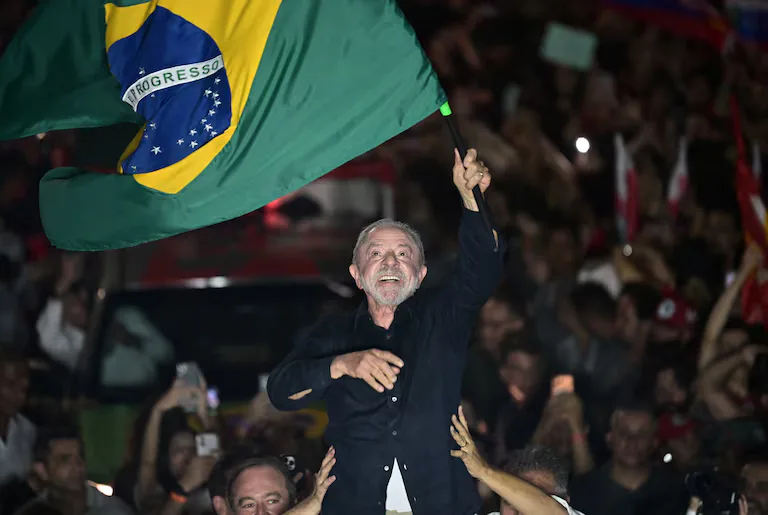 Lula da Silva ganó el balotaje en Brasil y asumirá su cuarto mandato