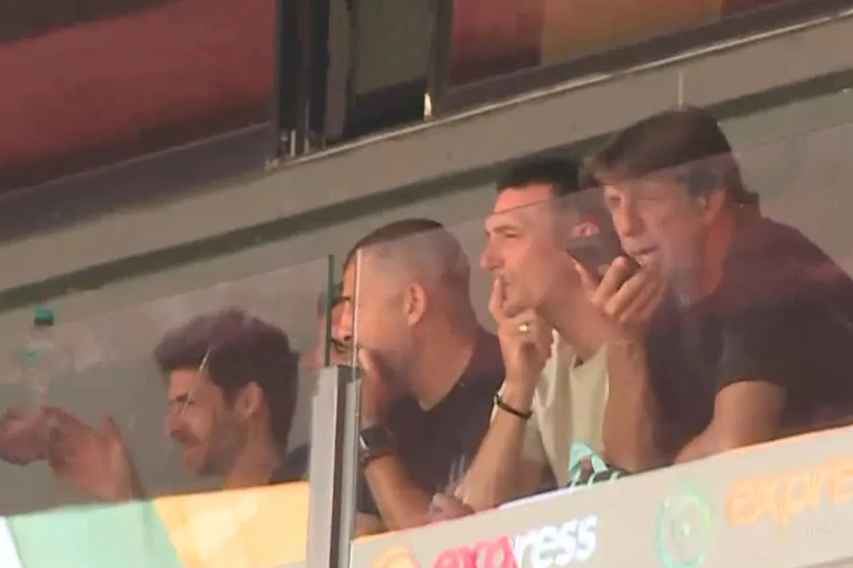 Lionel Scaloni asistió al triunfo de la selección argentina sub 19 contra Uruguay por los Juegos Suramericanos