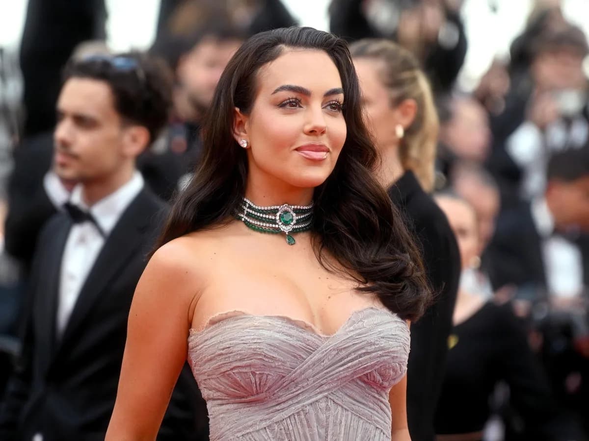 Georgina Rodríguez, 32 años: “Dejé el currículum en Inditex y empecé en Massimo Dutti pero paseaba a veces por la Milla de Oro y me encantaba ver las vitrinas”