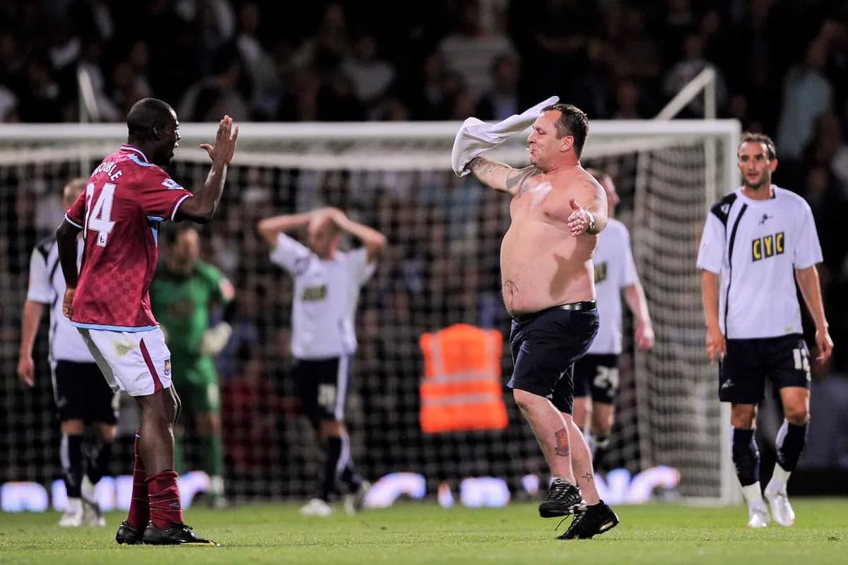 Vuelve Millwall-West Ham: 14 años después, el clásico de los muelles que se convirtió en leyenda del hooliganismo