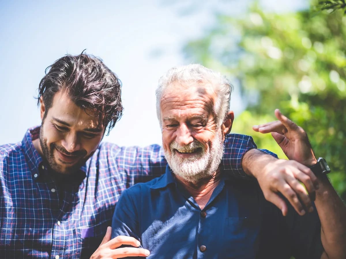 Tiene 44 años y su padre nunca le dijo que lo quiere: la reflexión que conmueve