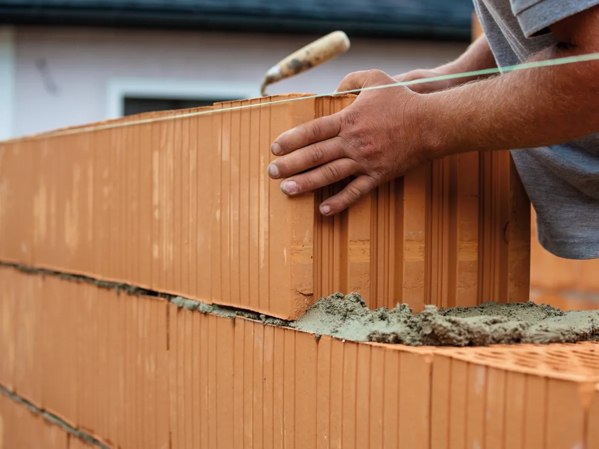 Qué define hoy a un edificio sustentable: consumo, materiales y confort
