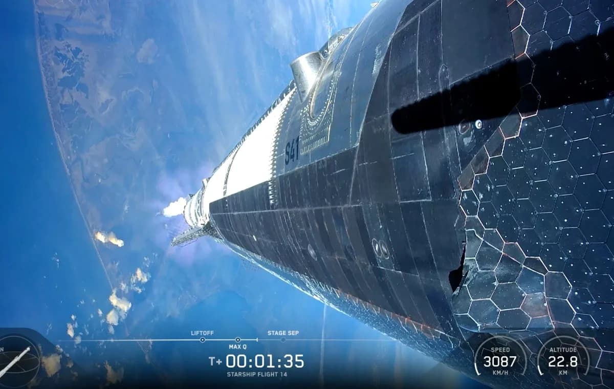 SpaceX’s Starship rocket reaches orbit for the first time