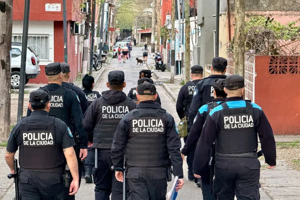 Preocupa en sectores de la Iglesia un megaoperativo de seguridad simultáneo en 15 villas porteñas