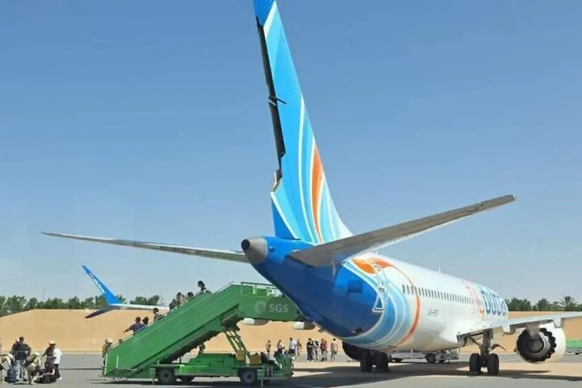 Un avión de Flydubai aterrizó de emergencia en Arabia Saudita tras una pelea entre los pilotos