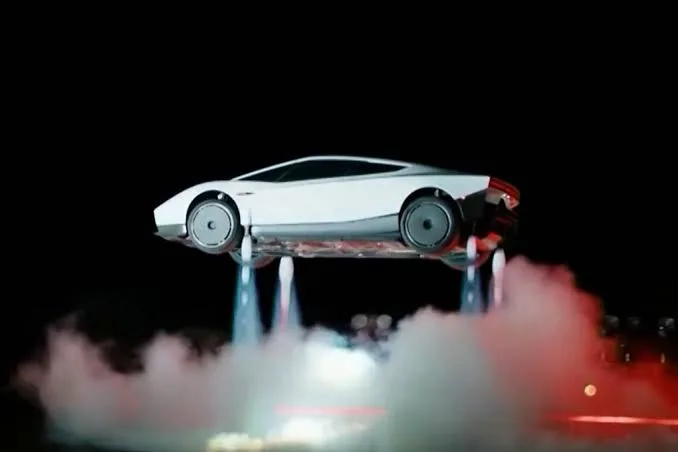 Elon Musk mostró un Roadster volador con propulsores de SpaceX y promete producirlo en 2028