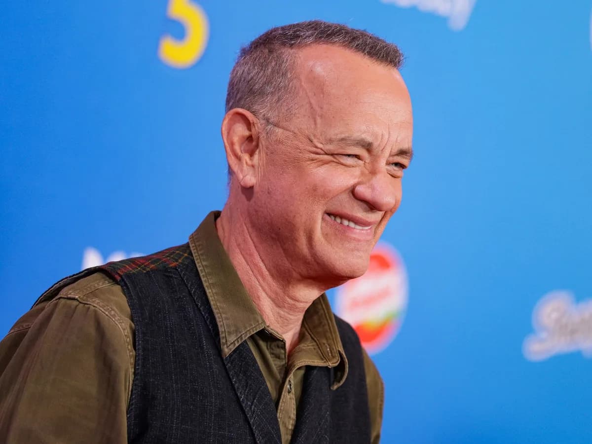 Tom Hanks y su café solidario: cuatro años donando ganancias a veteranos de guerra