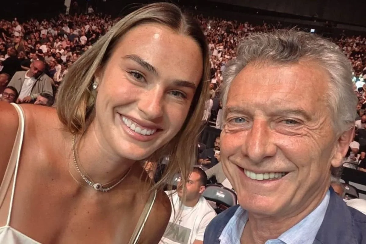 Mauricio Macri y Aryna Sabalenka, juntos en el UFC 333 de Abu Dabi: la selfie que sorprendió