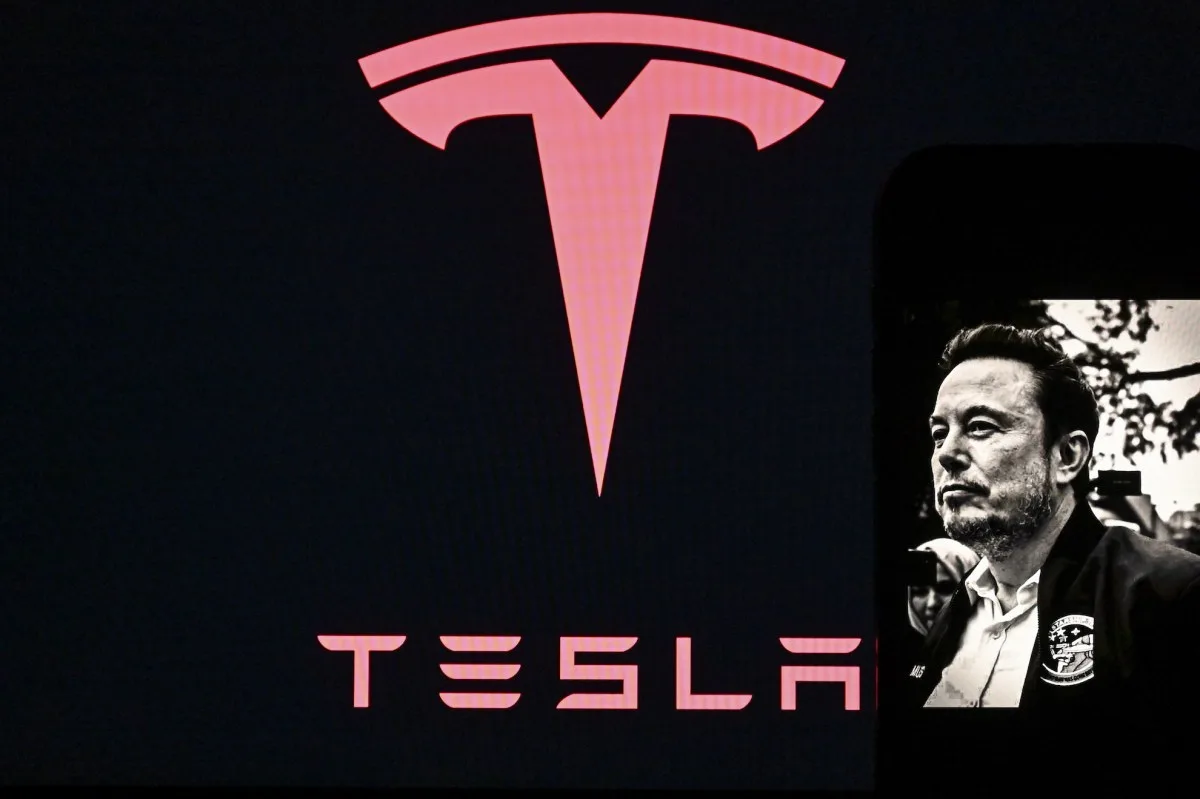 One year later, Tesla and Musk still don’t have a good definition of ‘abundance’