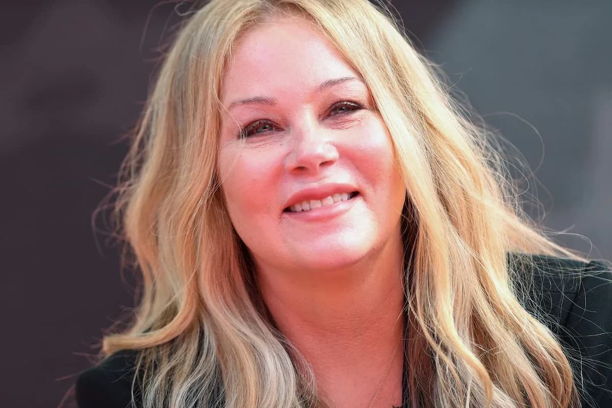 Tras permanecer varios meses internada, Christina Applegate reapareció en las redes: “Mucho amor”