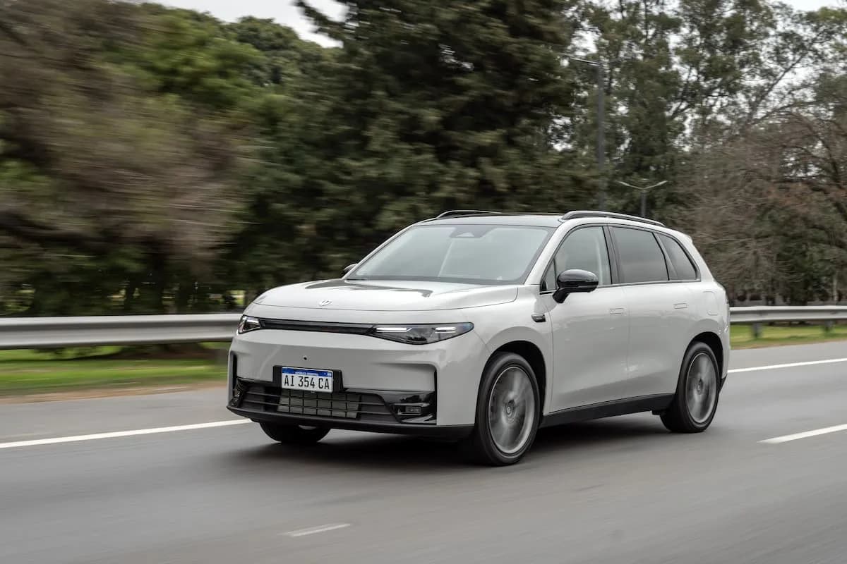 Una automotriz china lanza una financiación a tasa 0 de hasta $30 millones y prepara un nuevo lanzamiento