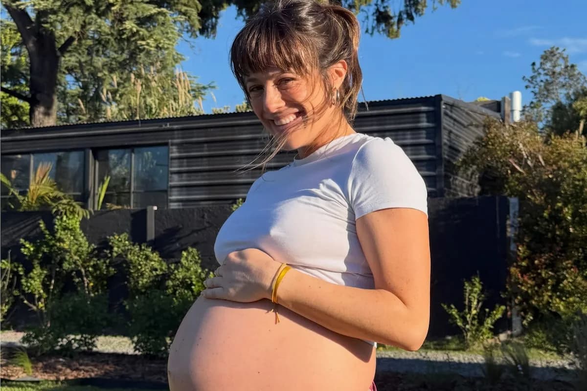 Mica Lapegüe dio a luz a su primera hija, Delfina: “Te hiciste desear tanto”