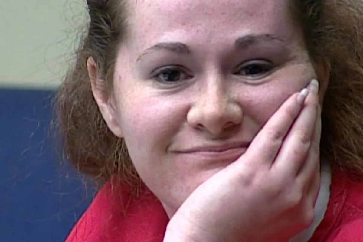 Christa Pike ya camina y habla tras sobrevivir a dos inyecciones letales en Tennessee