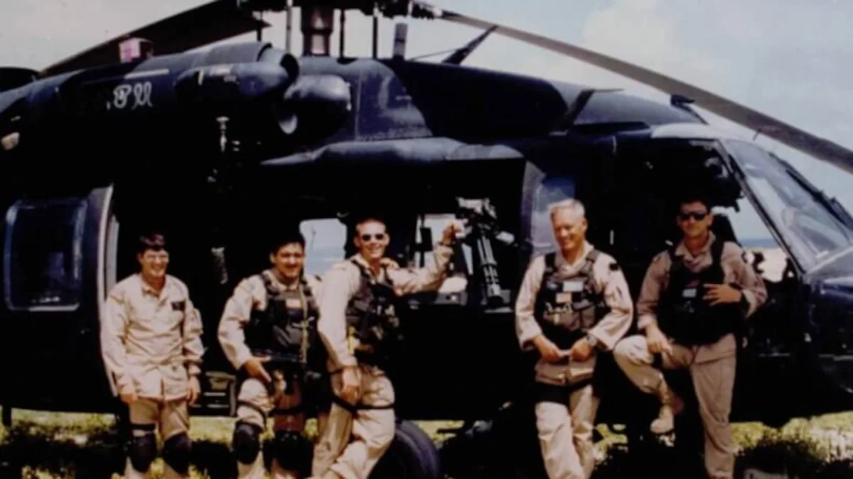 “Pensé que todo había terminado”: sobrevivió a la caída del Black Hawk, estuvo secuestrado 11 días en Etiopía y su historia llegó al cine