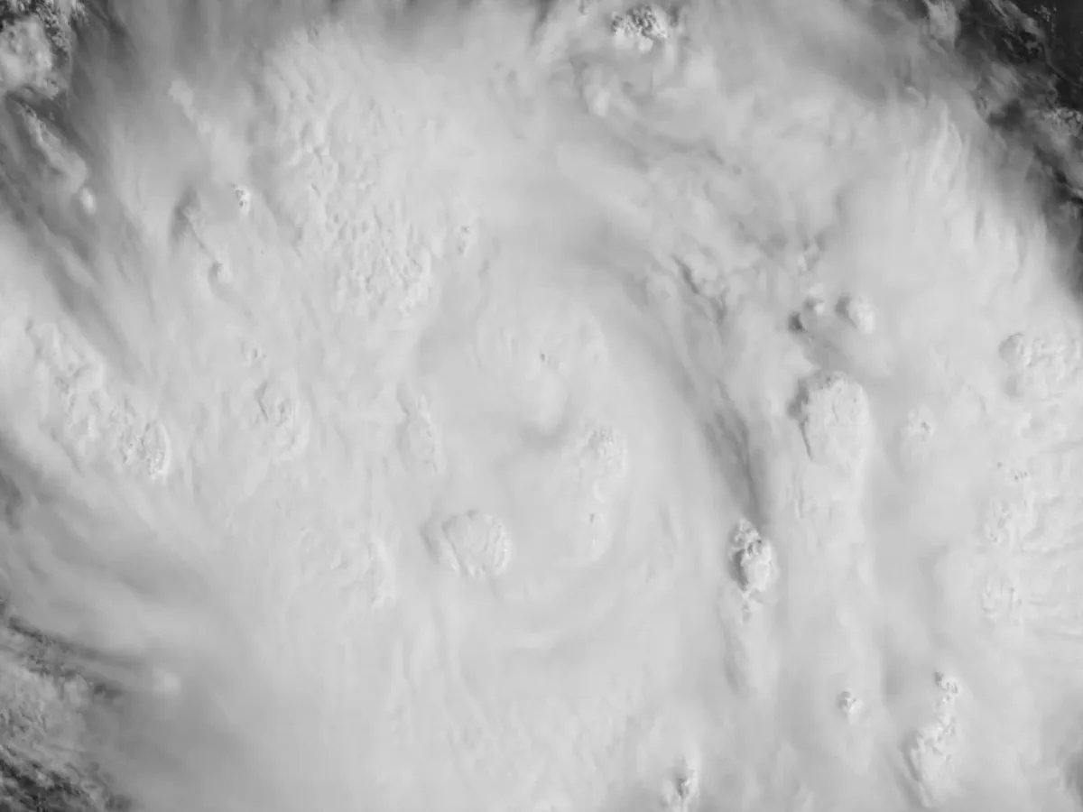 El Huracán Polo ya es “una de las tormentas más fuertes jamás registradas” impulsada por El Niño