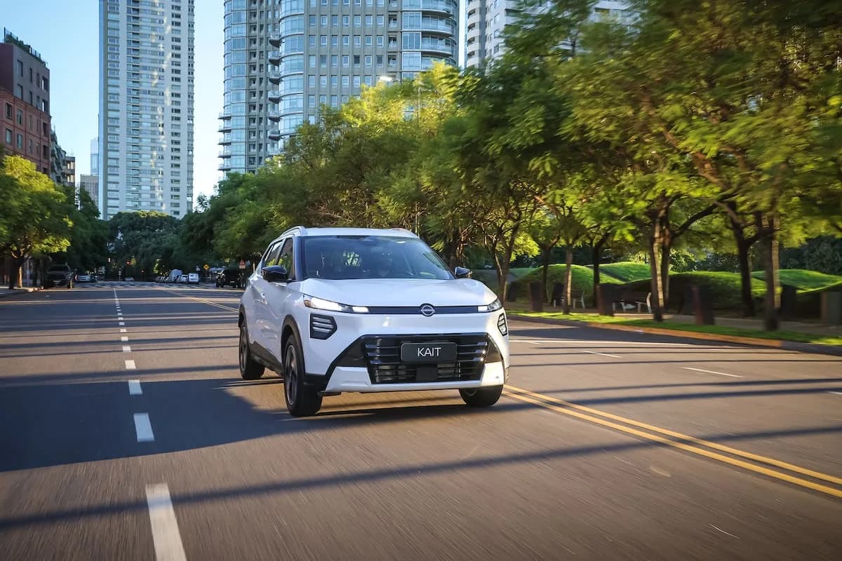Nissan deja de ser filial en la Argentina y pasa a manos de dos importadores locales