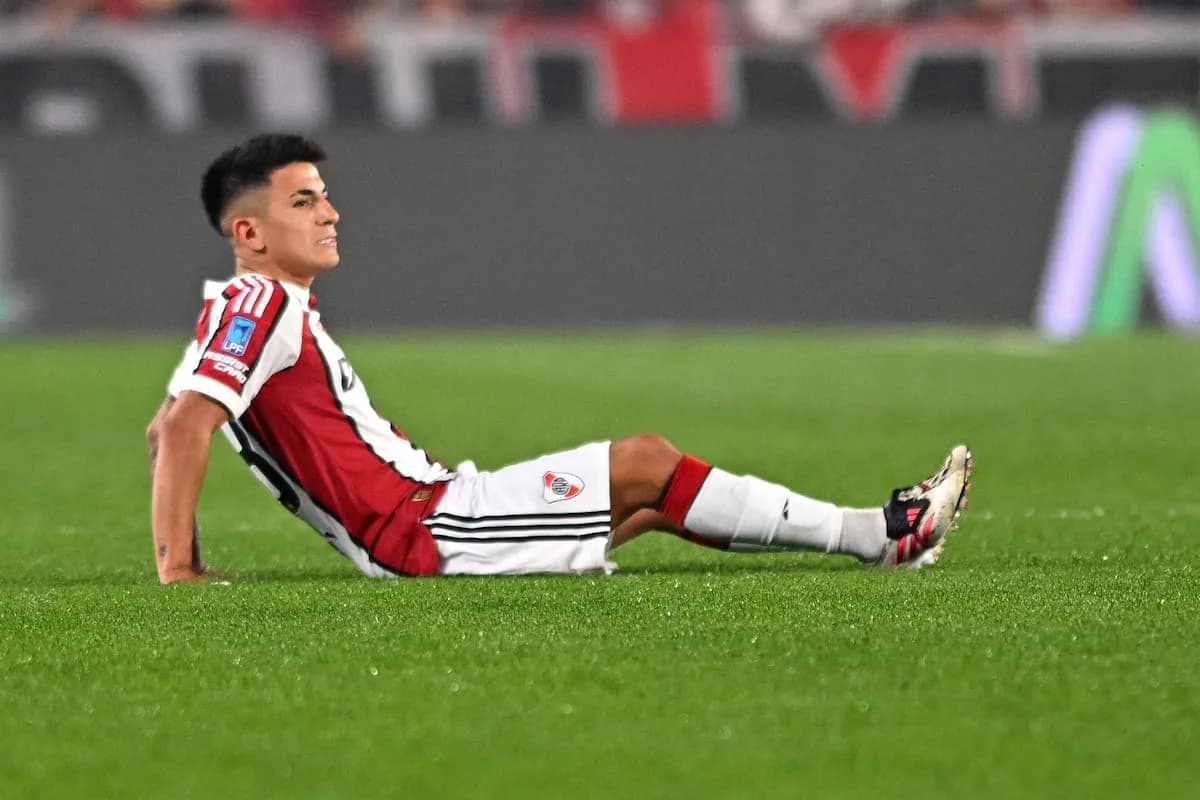Se confirmó la lesión de Thiago Almada: sufrió un desgarro en el partido ante Huracán