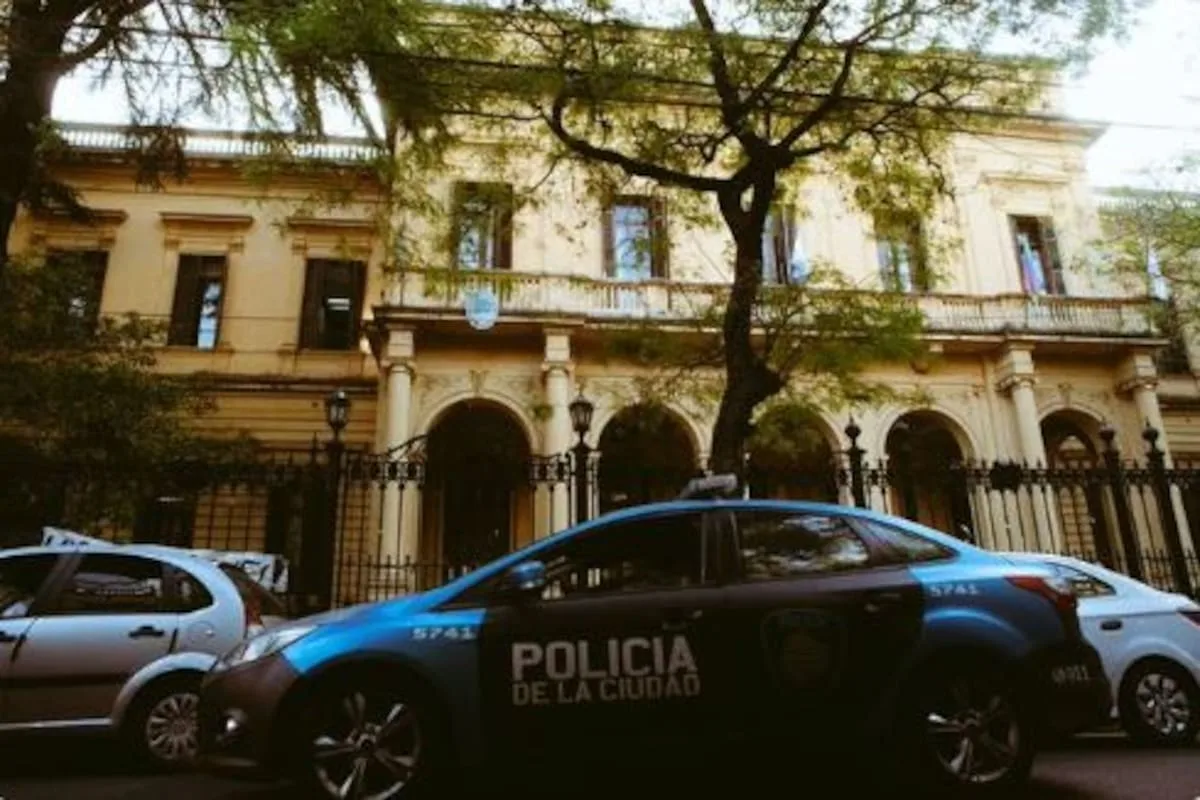 Actualizaron el protocolo para escuelas porteñas ante hechos con posible relevancia penal en menores desde los 14 años