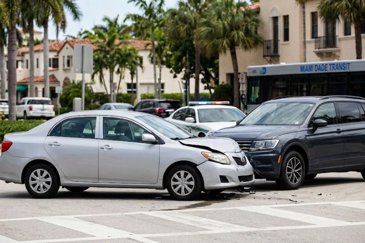 Ya es ley en Florida: cambian los montos de daños para conductores en caso de choque