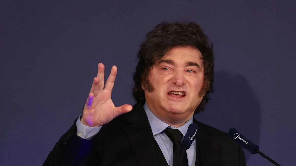Milei acusó a Lula de querer “robar” las elecciones en Brasil y replicó una publicación