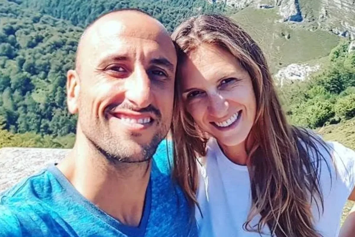 Manu Ginóbili reveló por qué usa un anillo de goma de US$8 como alianza de casamiento