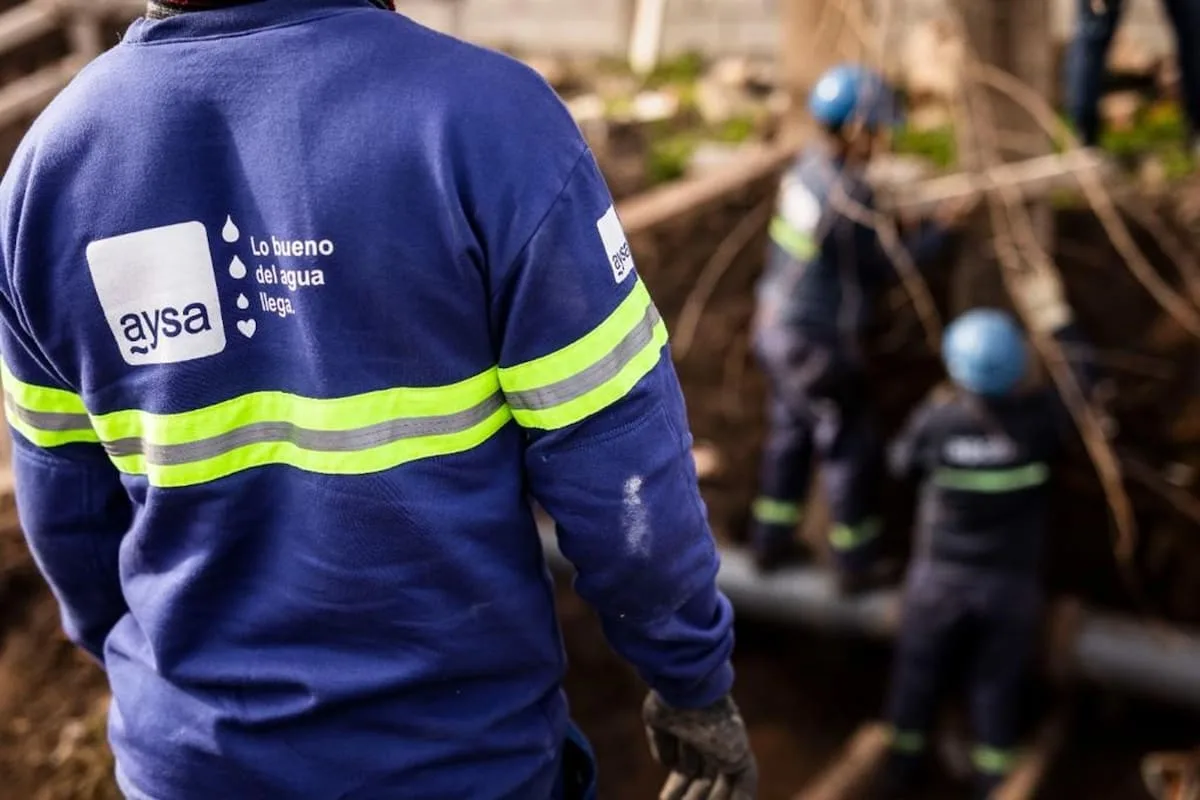 AySA vuelve a manos privadas: el consorcio Rowing ofertó US$340 millones por el 90%