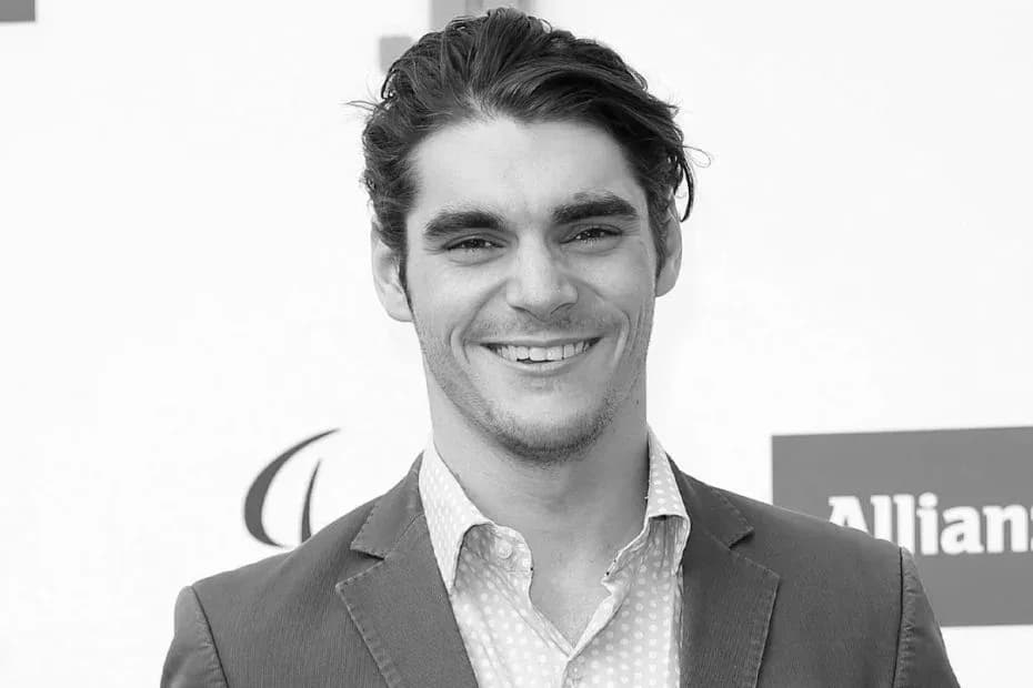 Murió RJ Mitte, el actor de Breaking Bad que interpretó a Walter White Jr., a los 34 años