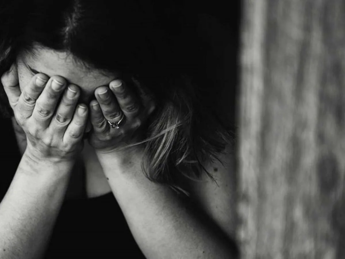 Indignación en Tapalqué: un video subido por una mujer registra el maltrato de su marido y piden que la Justicia actúe de oficio