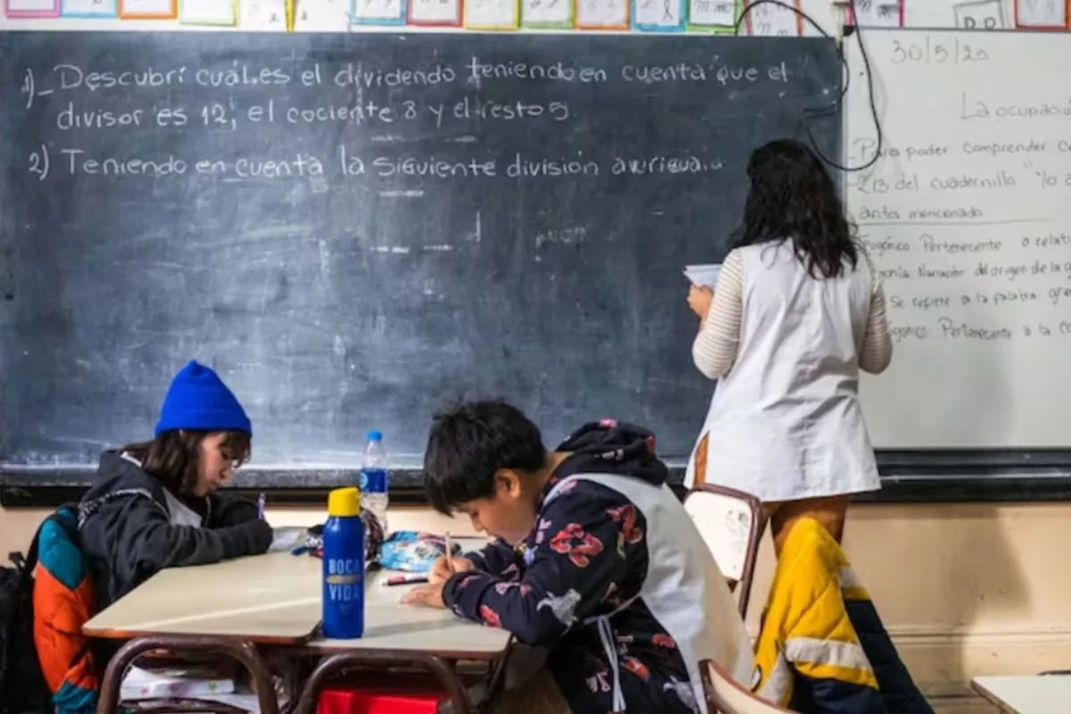 Educación y desarrollo: el rol docente en el centro del debate argentino