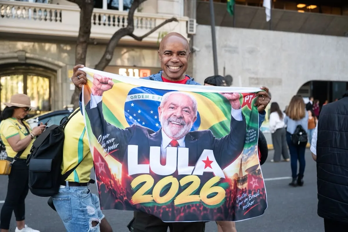 Elecciones en Brasil: en la votación en la Argentina hubo tensión, un detenido y una fuerte presencia de “lulistas”