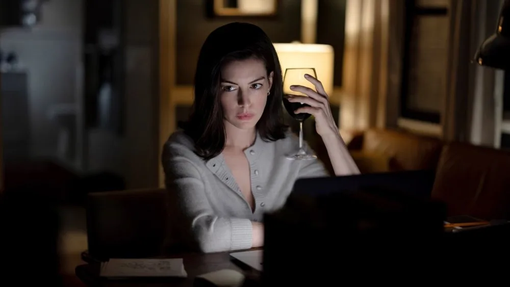 'Verity': De qué trata la película con Anne Hathaway y Dakota Johnson que llega a los cines
