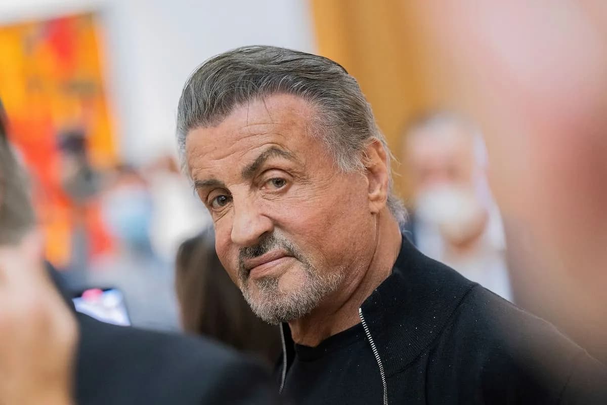 Sylvester Stallone recordó el momento más difícil de su vida: “Gritos, cuerpos desnudos y lobotomías”