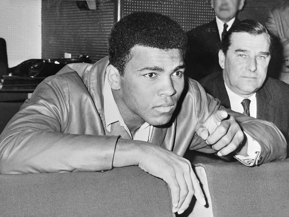Muhammad Ali y su frase sobre la pelea que se gana lejos de las luces