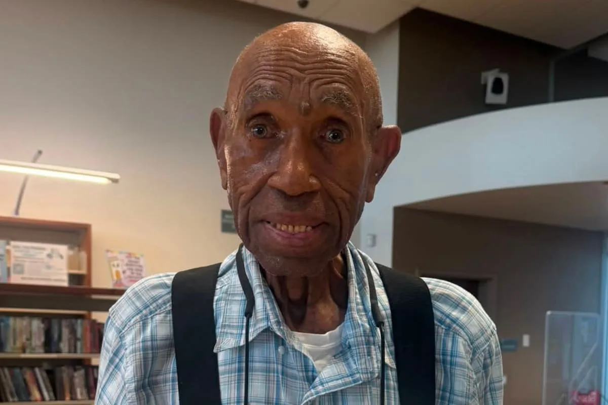 Tiene 98 años y completó un desafío pensado para niños: el hábito diario que su hijo vincula con su longevidad
