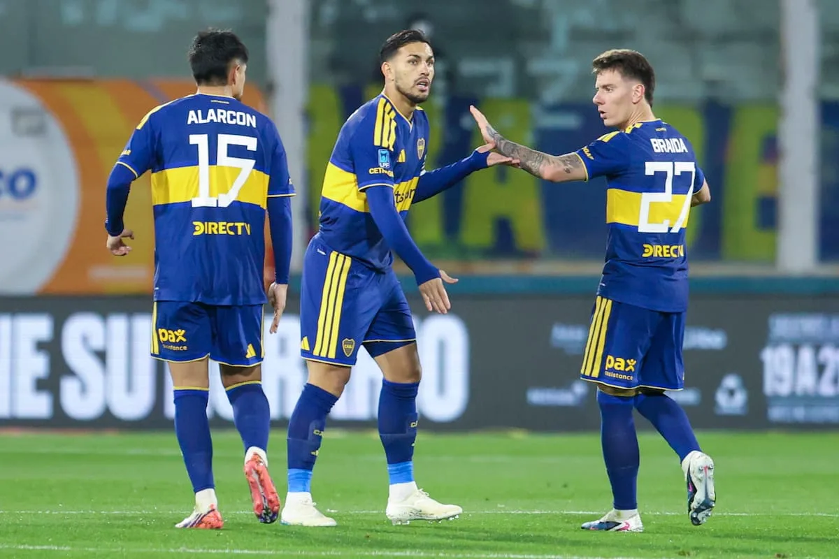 Boca empató 2-2 con Instituto en Córdoba y Paredes salió lesionado