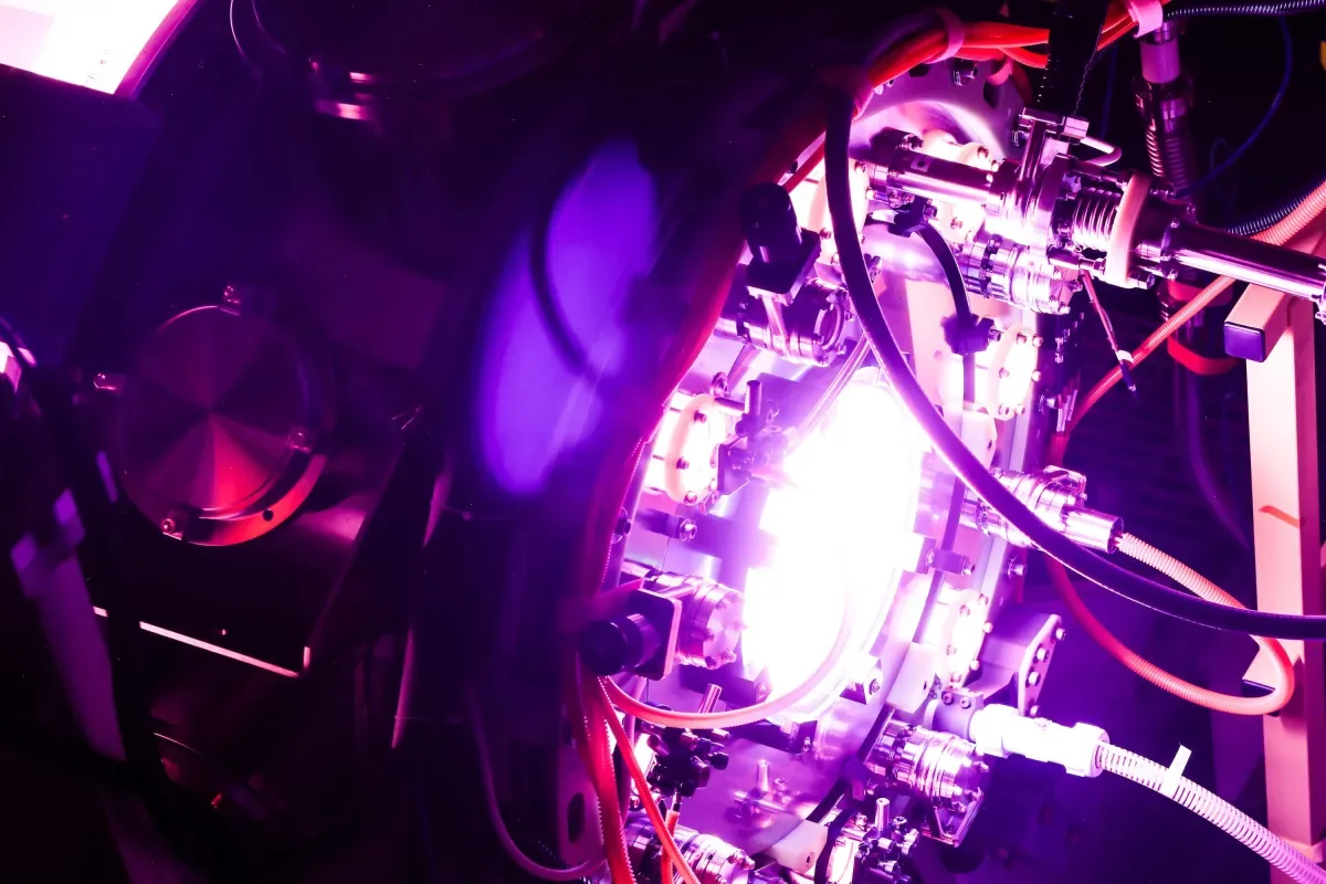 Helion recibe US$175 millones para chips que duplicarían su energía de fusión