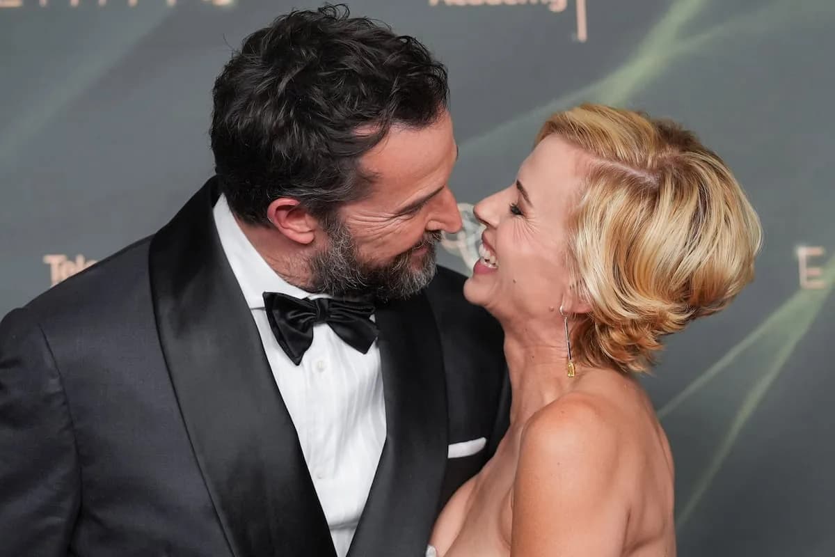 Noah Wyle: rumores de romance en el set, un matrimonio que naufragó y la mujer que se convirtió en su “guía”