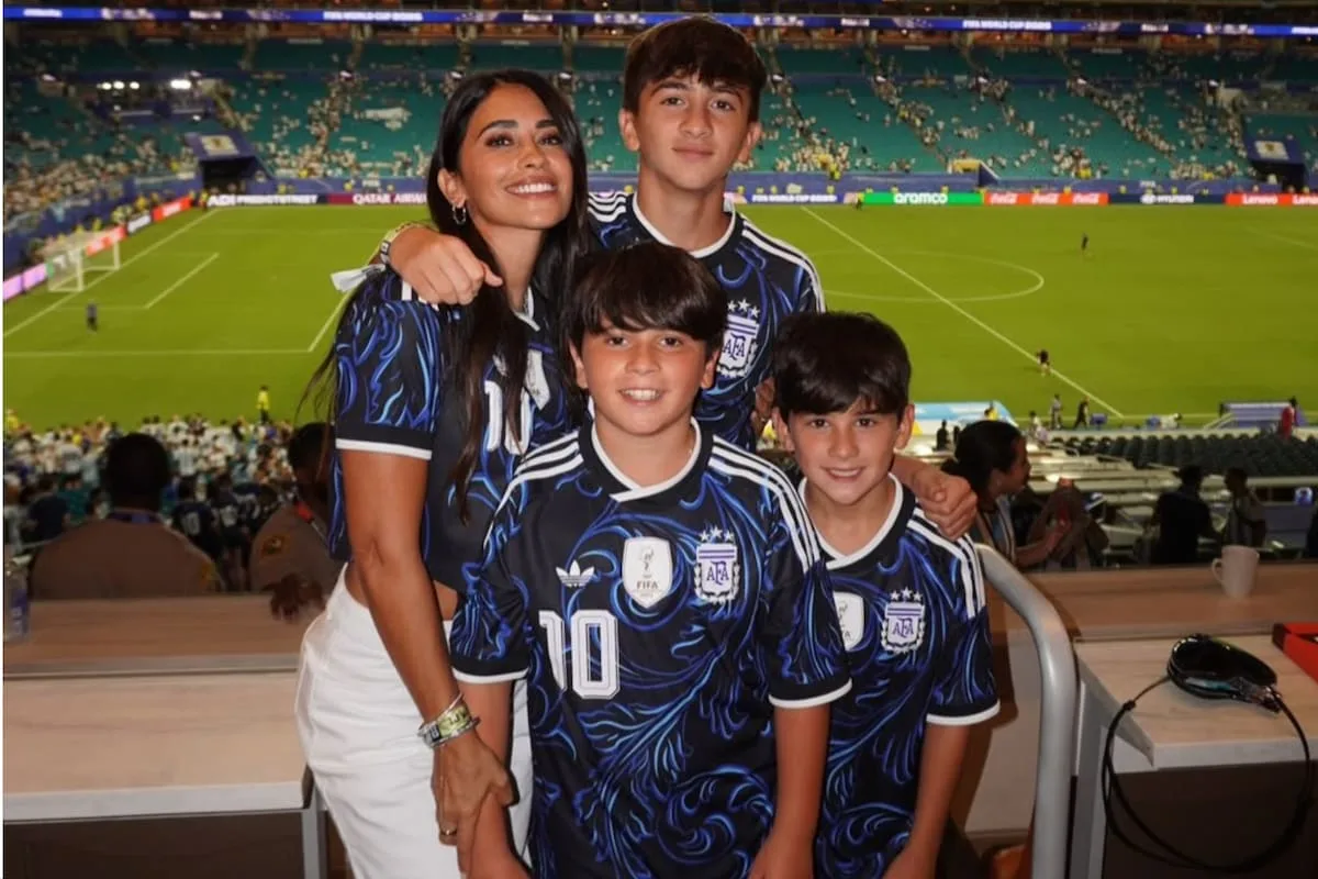 Antonela Roccuzzo celebró el triunfo de Argentina y compartió la foto familiar