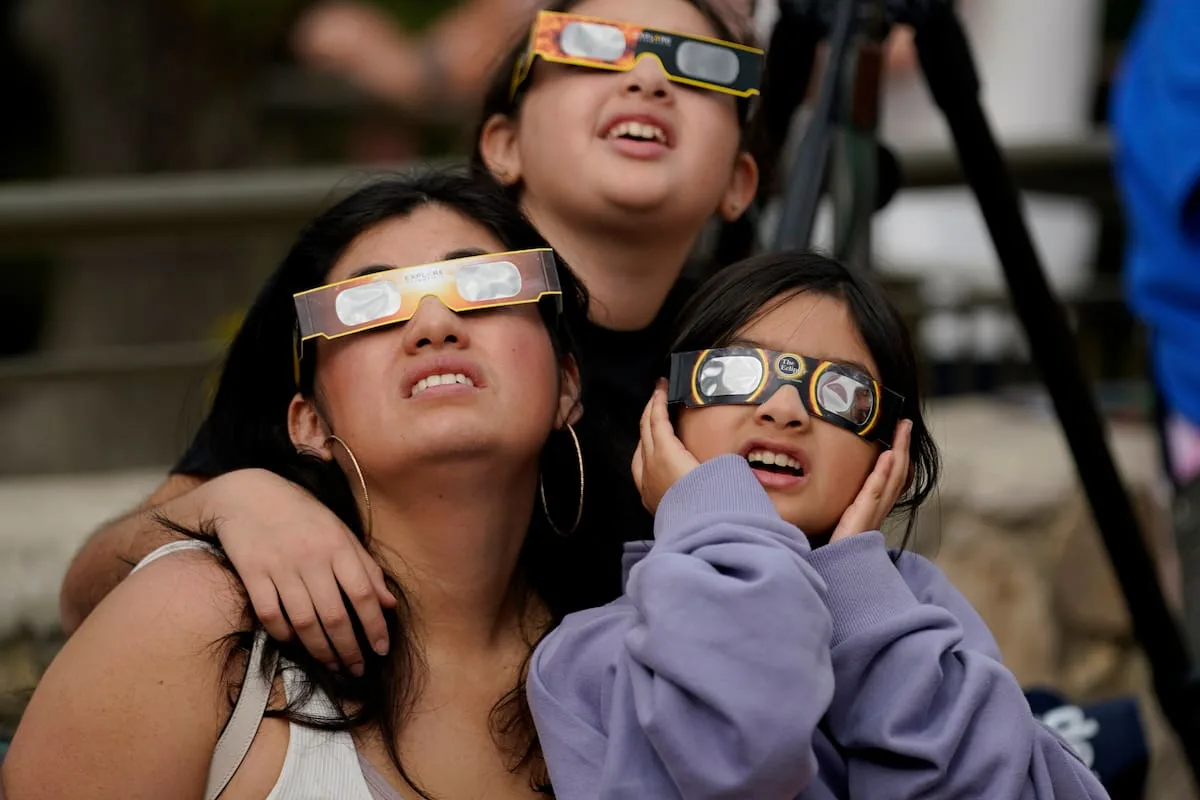 Eclipse solar del 12 de agosto: dónde se verá en Estados Unidos y cómo observarlo