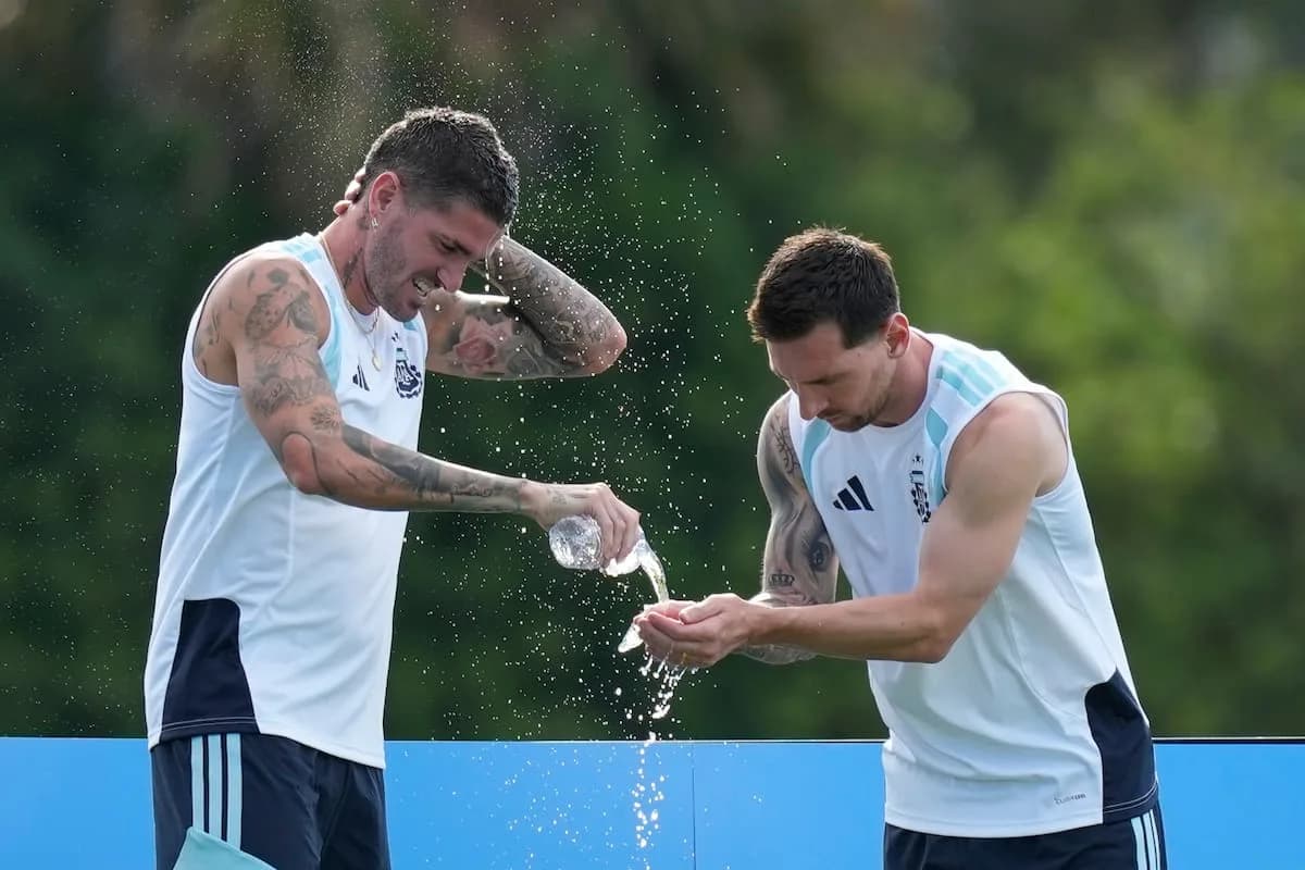Scaloni define el equipo para la final ante España con dos cambios