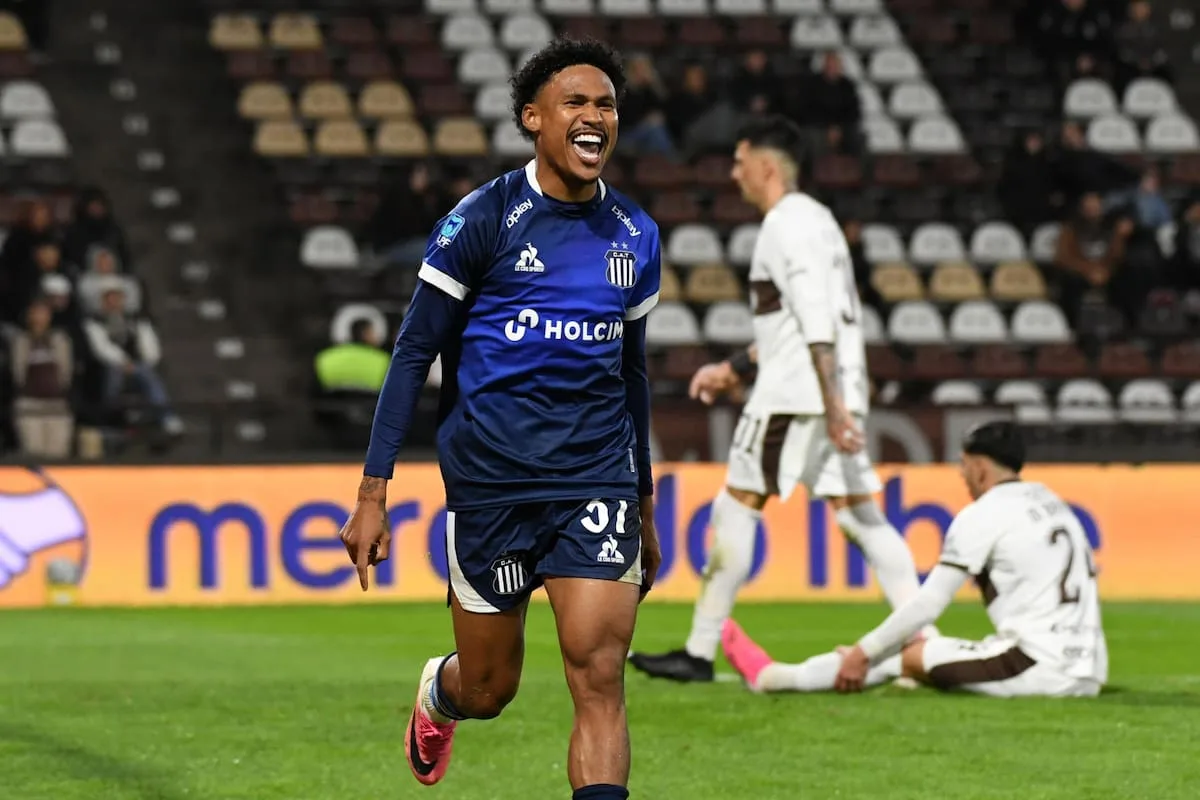 Sampaoli consiguió su primera victoria en el fútbol argentino: Talleres goleó 4-0 a Platense
