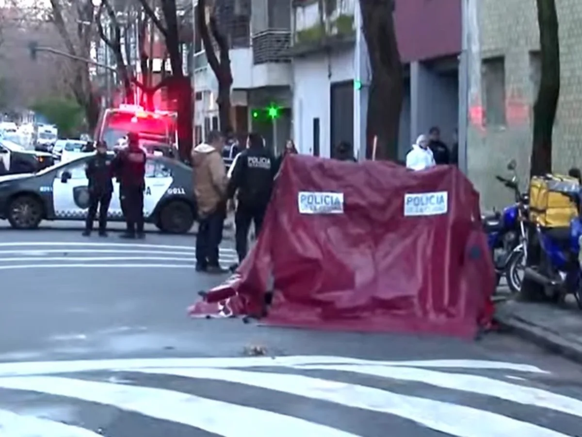 Joven asesinado a puñaladas en San Cristóbal; detuvieron al hermano