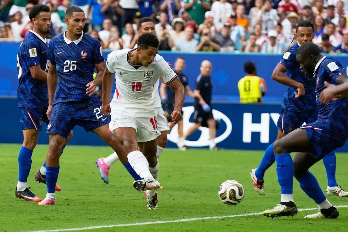 Inglaterra goleó a Francia 6-4 en el mejor partido del Mundial y se quedó con el tercer puesto
