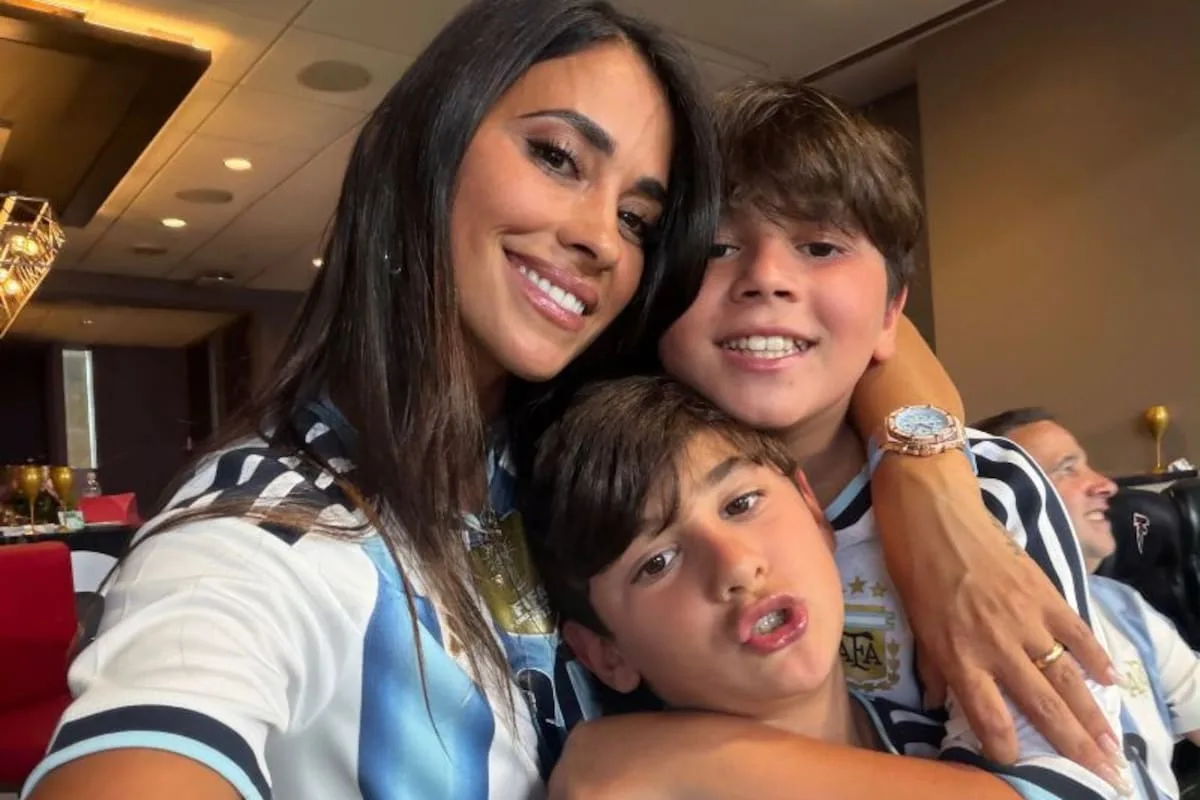 Antonela Roccuzzo lució un reloj de lujo con diamantes en el Mundial: cómo es y cuánto cuesta