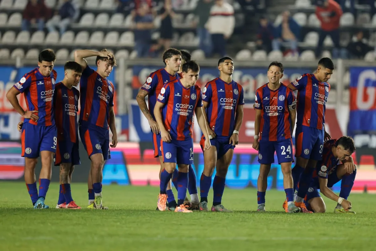 San Lorenzo, eliminado por Riestra en la Copa Argentina en el debut de Gorosito