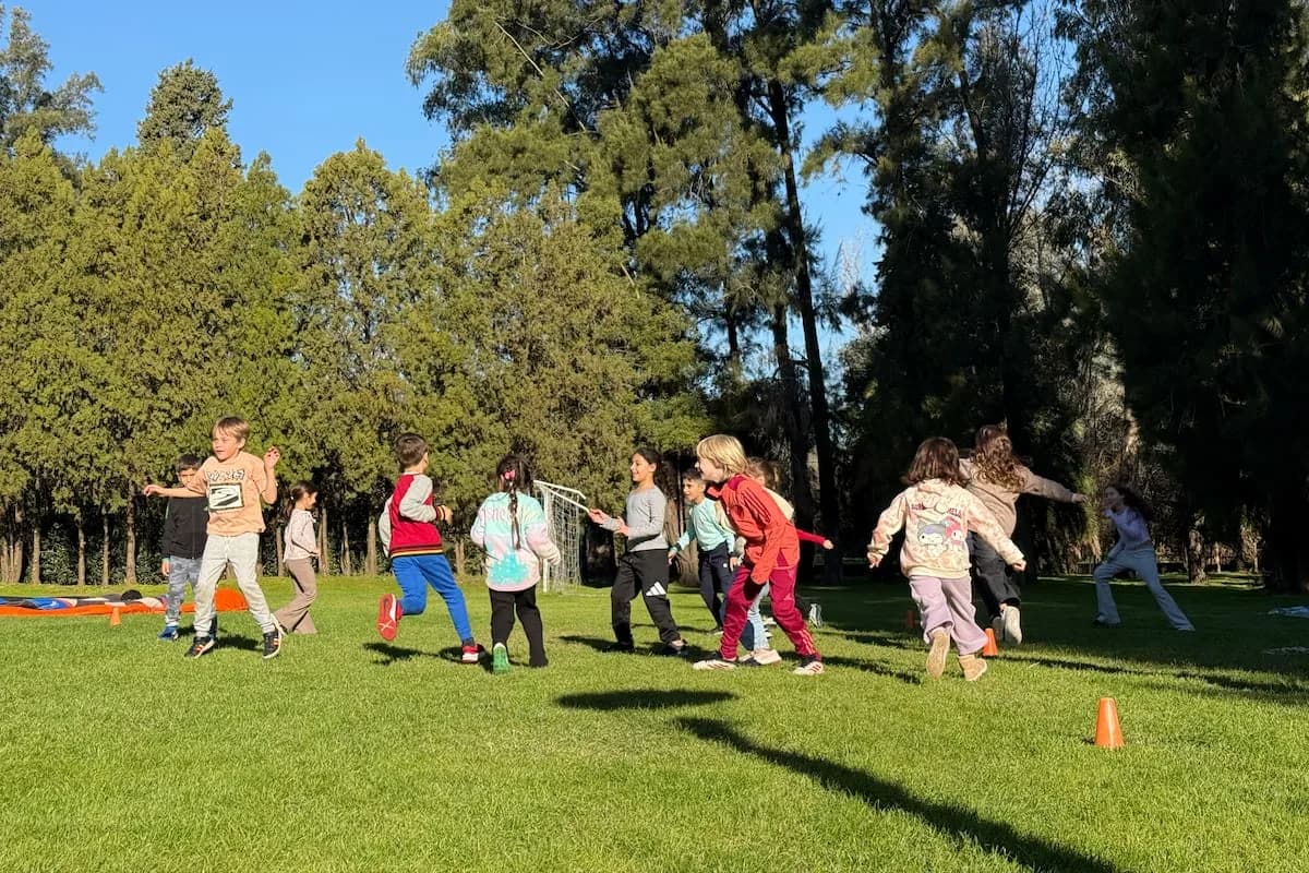 Vacaciones de invierno: hoteles con juegos para chicos y relax para padres