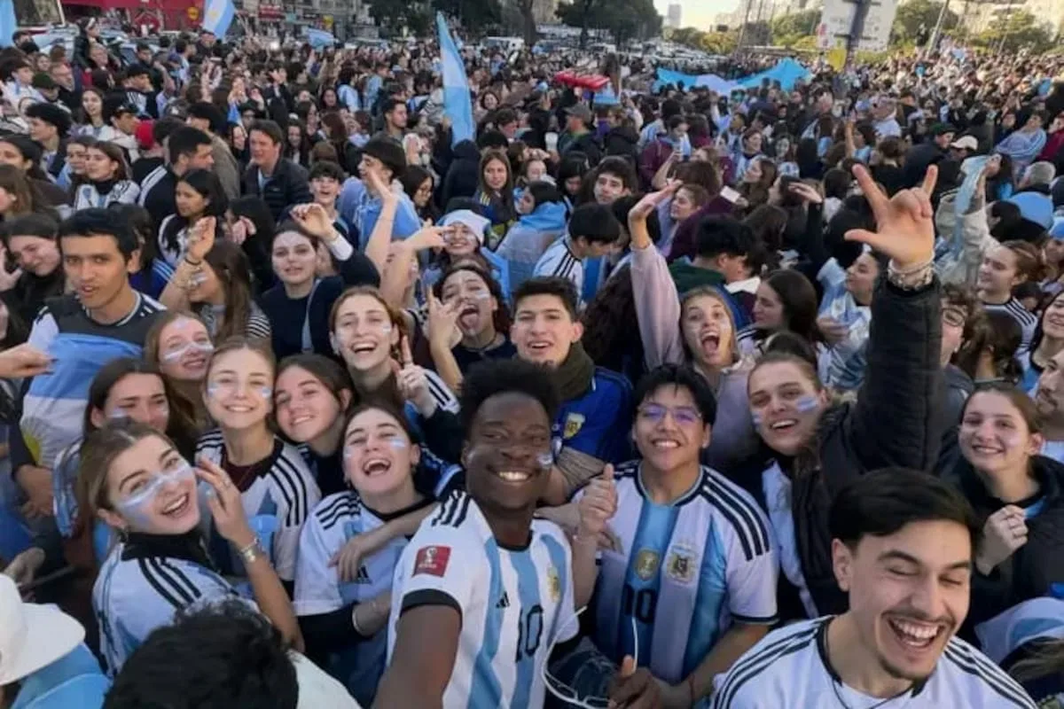 Extranjeros en Argentina: cómo vivieron el Mundial "como un argentino más"