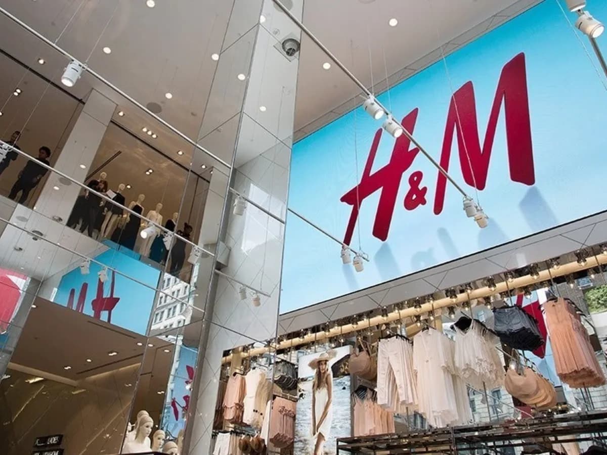 H&M acelera negociaciones para abrir su primer local en Argentina en 2027