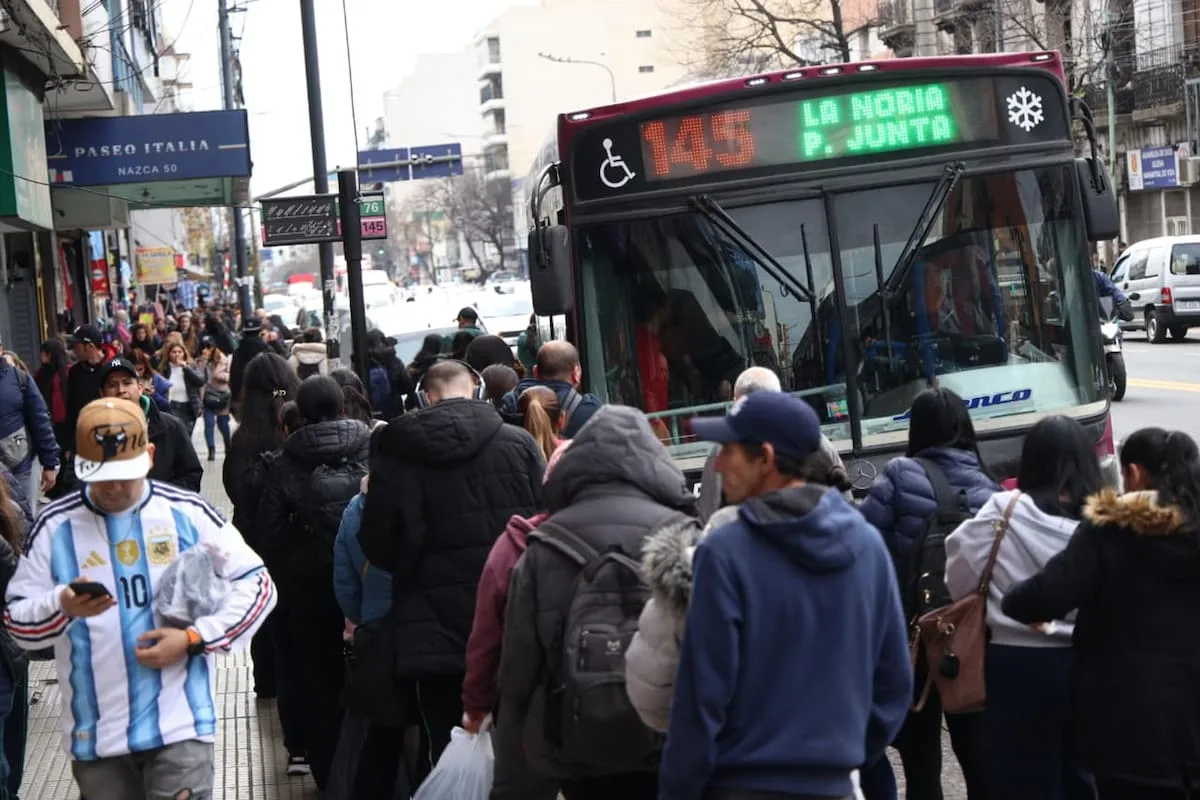 Transporte, supermercados y recolección de residuos: cómo funcionarán durante la final del Mundial