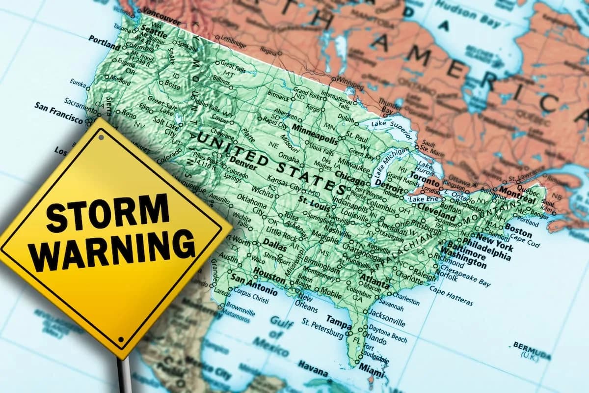 Meteorología en EE.UU.: Riesgo de Inundaciones y Tormentas Fuertes en Texas, Nueva York y Otros Estados